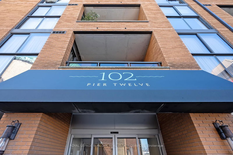 303 - 102 Bronte Road