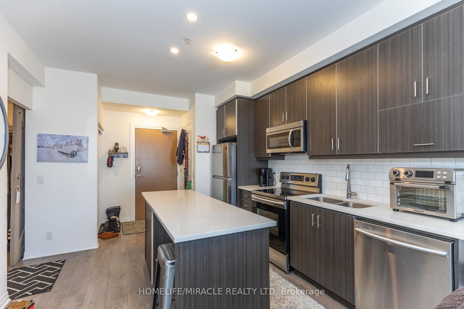 Condo for sale at 421-1105 Leger Way, Milton, Ontario, L9E 1K7 - Ford - MLS: W12850602