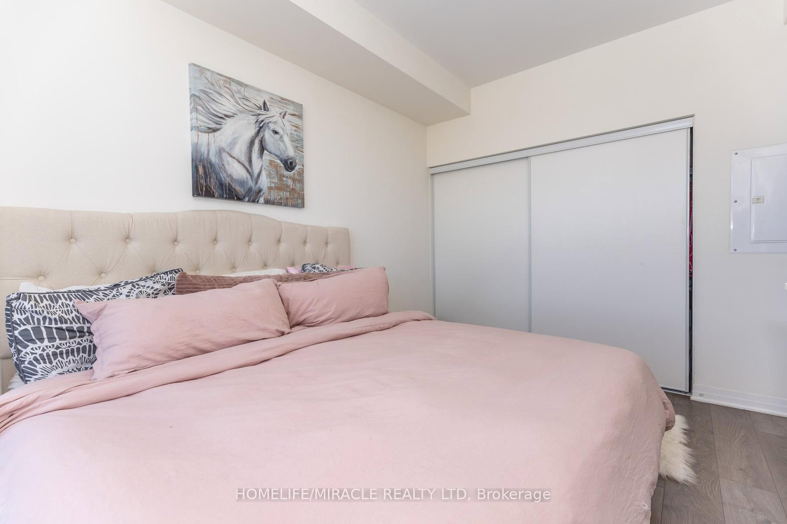 Condo for sale at 421-1105 Leger Way, Milton, Ontario, L9E 1K7 - Ford - MLS: W12850602