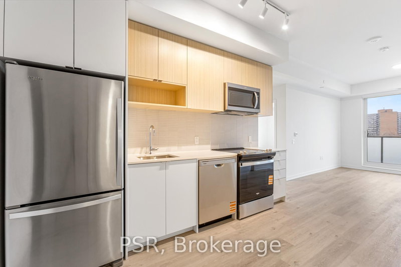 714 - 4365 Bloor St W, Toronto, M9C 1R3 | Image 2