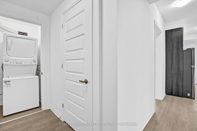 507 - 490 Gordon Krantz Avenue