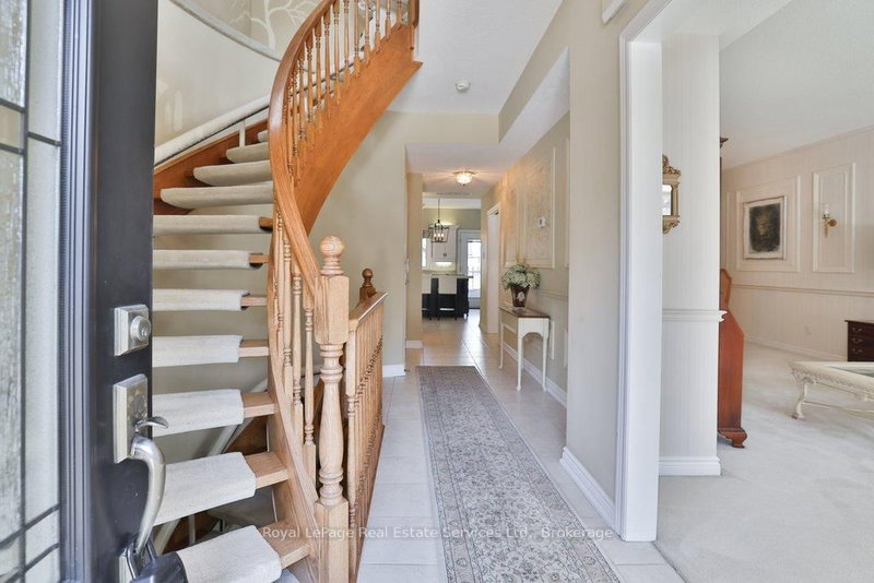 4 - 2407 Woodward Ave, Burlington, L7R 4J2 | Image 3