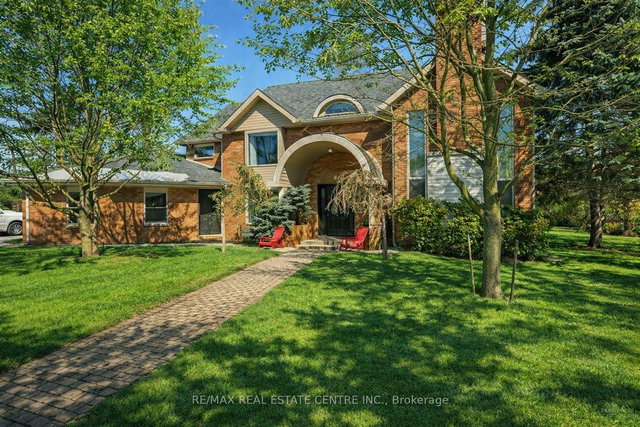 155 Crawford Crescent