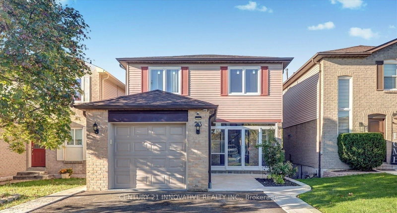 23 Northgate Blvd, Brampton, L6S 4G6 | Image 2