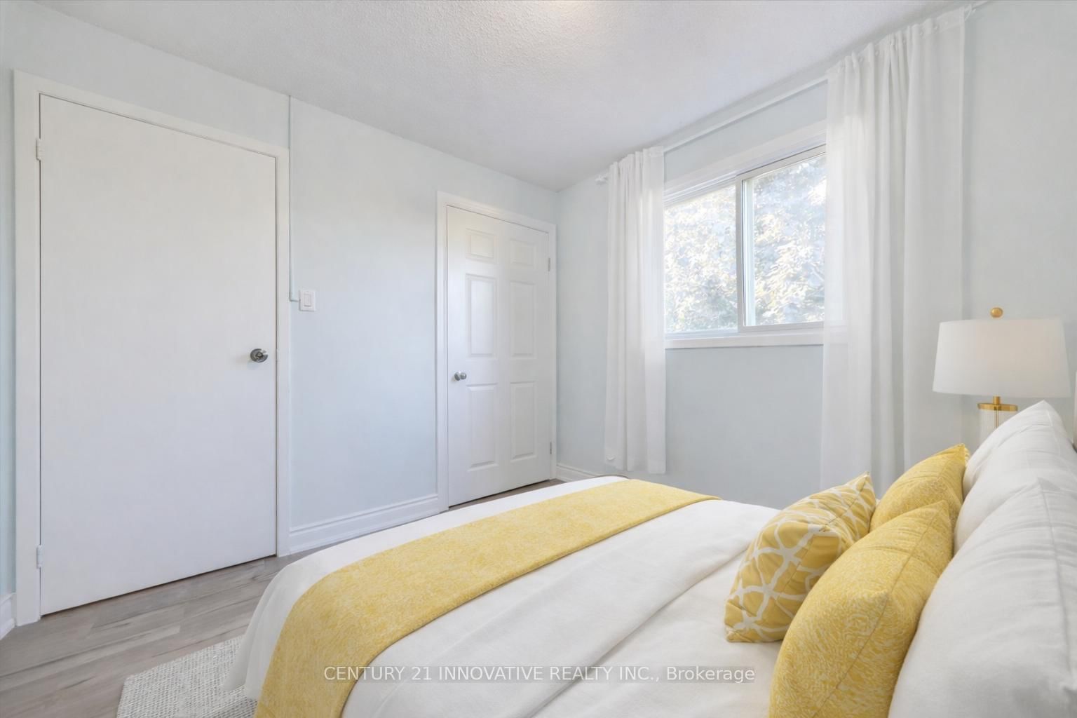 Detached House for sale at 23 Northgate Boulevard, Brampton, Ontario, L6S 4G6 - Westgate - MLS: W12851718