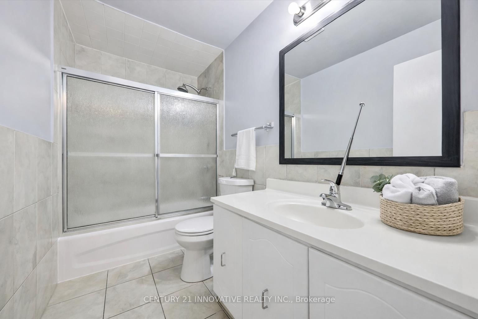 Detached House for sale at 23 Northgate Boulevard, Brampton, Ontario, L6S 4G6 - Westgate - MLS: W12851718