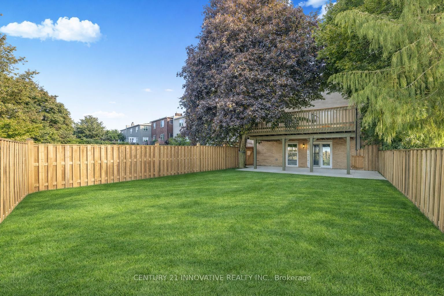 Detached House for sale at 23 Northgate Boulevard, Brampton, Ontario, L6S 4G6 - Westgate - MLS: W12851718