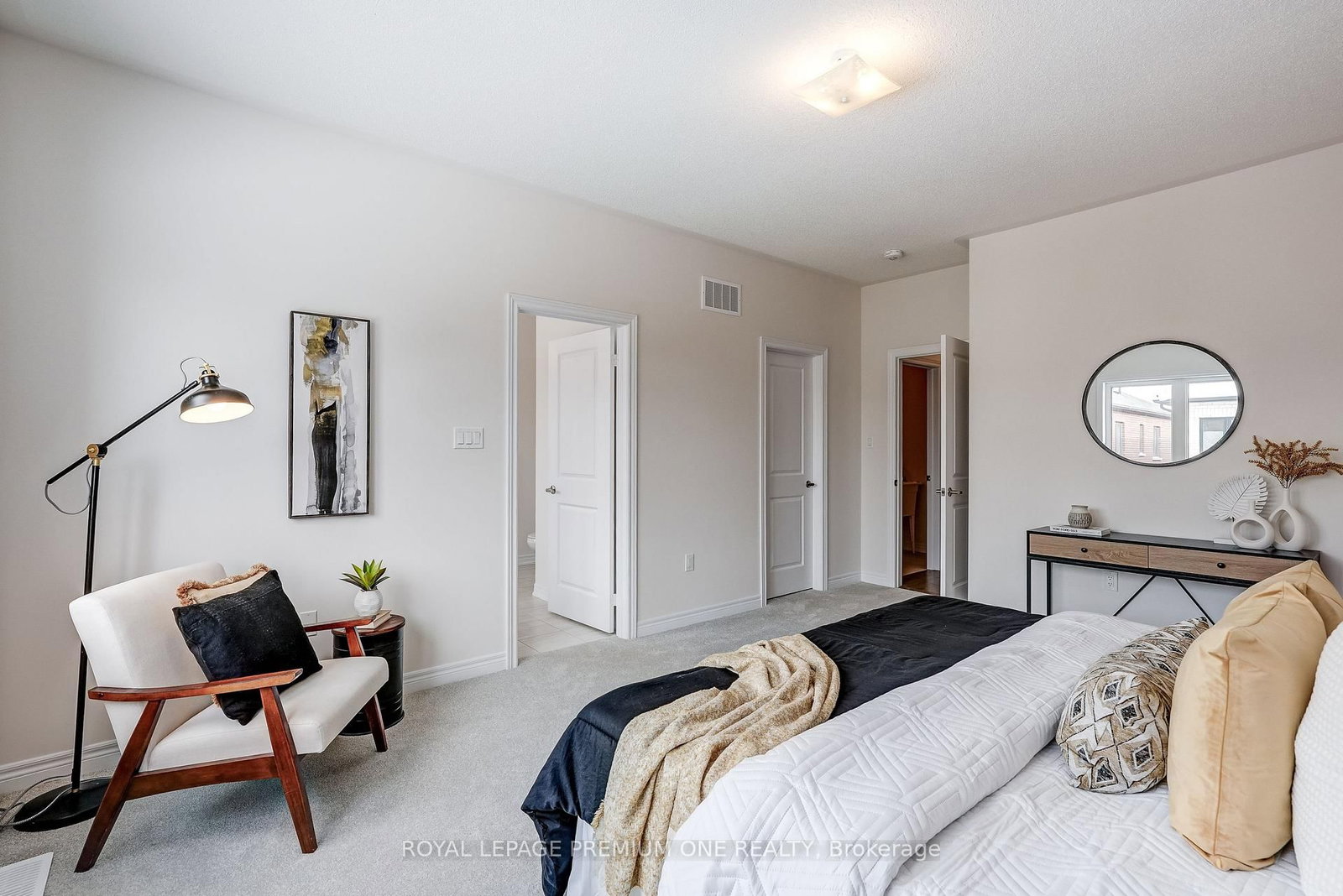 Detached House for sale at 433 Kennedy Circle, Milton, Ontario, L9T 7E7 - Cobban - MLS: W12851904