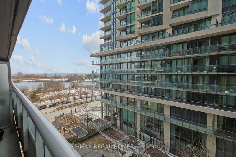 home for lease on 408-110 Marine Parade Drive