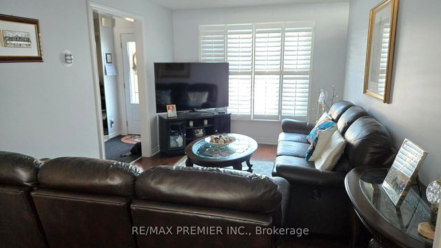 54 Fountainbridge Drive