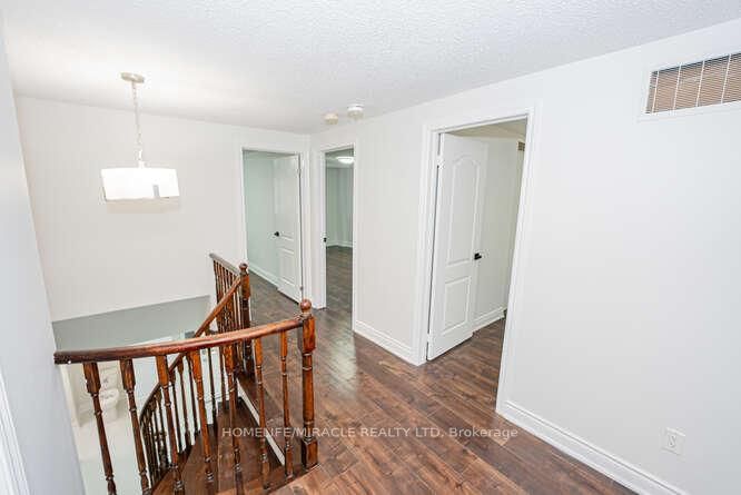 Detached House for sale at 14 Conover Court, Brampton, Ontario, L6Y 3J5 - Brampton South - MLS: W12852420