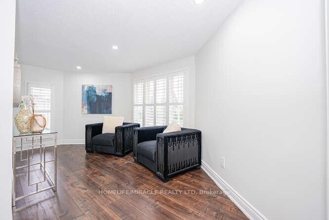 Detached House for sale at 14 Conover Court, Brampton, Ontario, L6Y 3J5 - Brampton South - MLS: W12852420