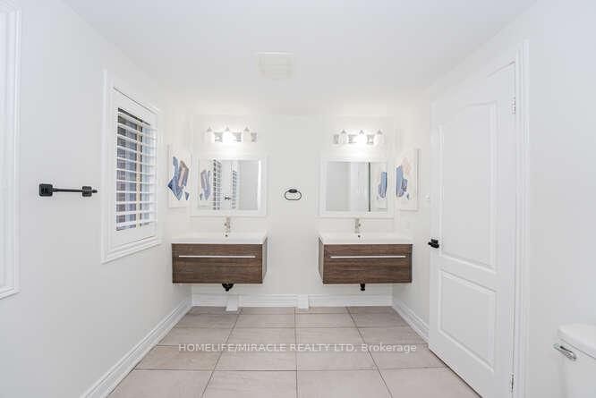 Detached House for sale at 14 Conover Court, Brampton, Ontario, L6Y 3J5 - Brampton South - MLS: W12852420