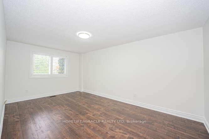 Detached House for sale at 14 Conover Court, Brampton, Ontario, L6Y 3J5 - Brampton South - MLS: W12852420