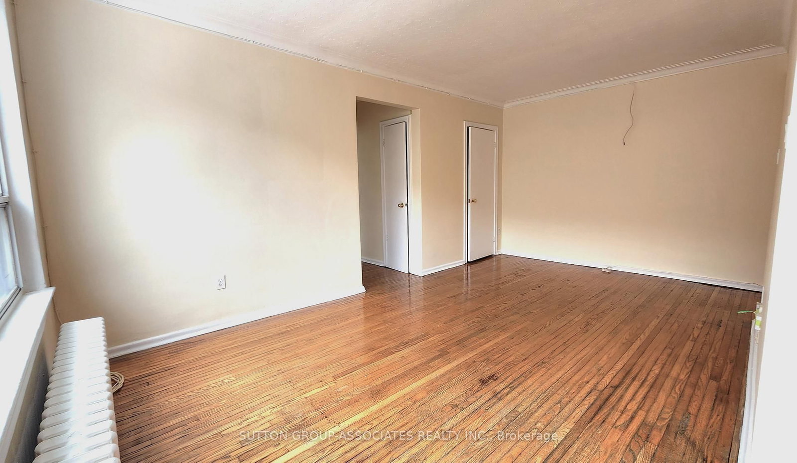 Semi-Detached House for lease at 304-1 Greenbrook Drive, Toronto, Ontario, M6M 2J8 - Beechborough-Greenbrook - MLS: W12852468