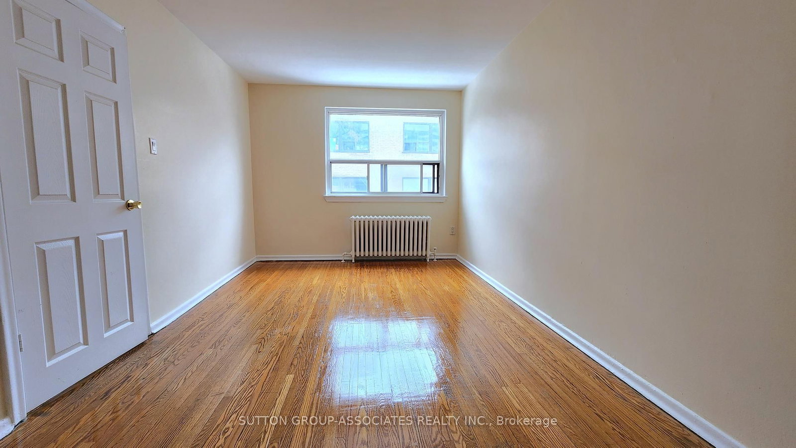 Semi-Detached House for lease at 304-1 Greenbrook Drive, Toronto, Ontario, M6M 2J8 - Beechborough-Greenbrook - MLS: W12852468