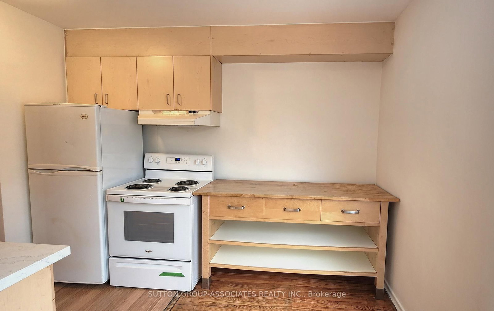 Semi-Detached House for lease at 304-1 Greenbrook Drive, Toronto, Ontario, M6M 2J8 - Beechborough-Greenbrook - MLS: W12852468