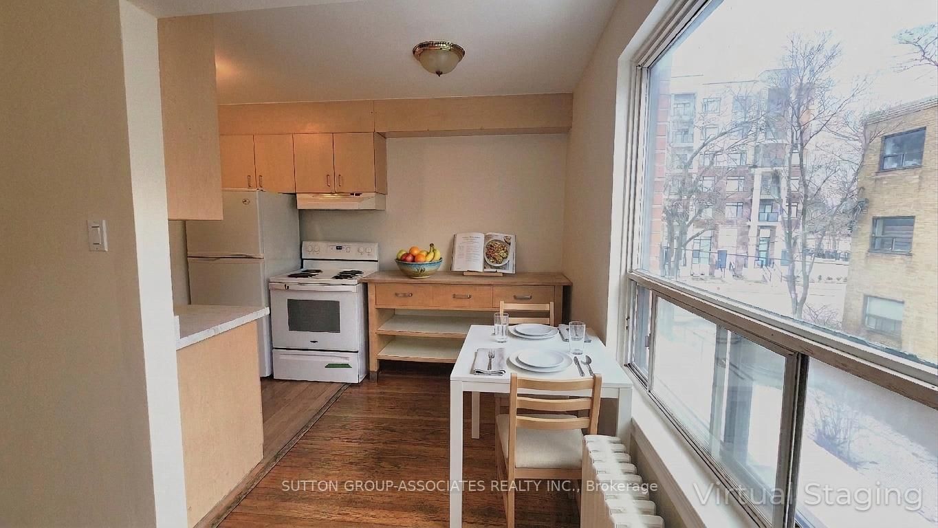 Semi-Detached House for lease at 304-1 Greenbrook Drive, Toronto, Ontario, M6M 2J8 - Beechborough-Greenbrook - MLS: W12852468