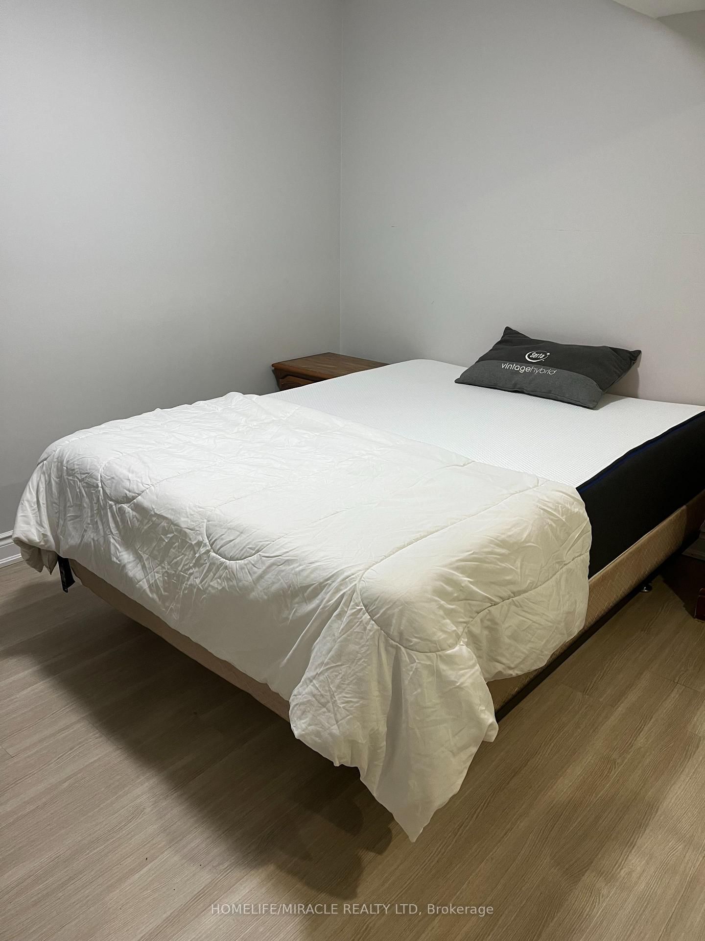 3898 Milkwood Crescent