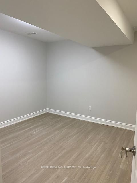 3898 Milkwood Crescent - Photo 12