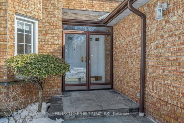 1252 Sweetbirch Court