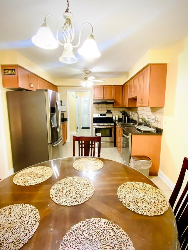 Upper - 23 Sunley Crescent