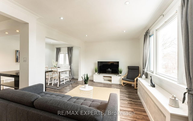 Upper - 39 Twenty Fifth Street