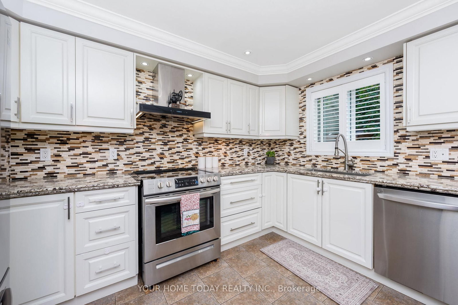 Detached House for sale at 49 Miller Drive, Halton Hills, Ontario, L7G 5P7 - Georgetown - MLS: W12855272