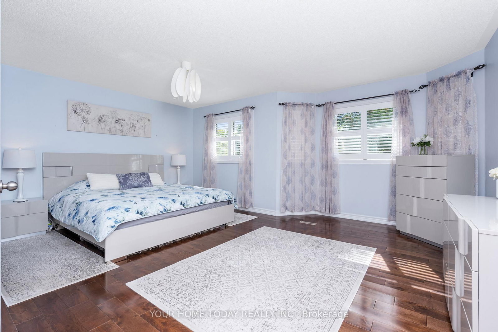 Detached House for sale at 49 Miller Drive, Halton Hills, Ontario, L7G 5P7 - Georgetown - MLS: W12855272