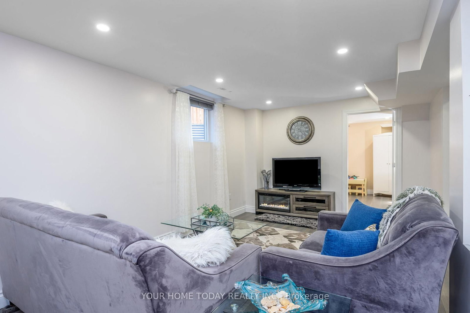 Detached House for sale at 49 Miller Drive, Halton Hills, Ontario, L7G 5P7 - Georgetown - MLS: W12855272