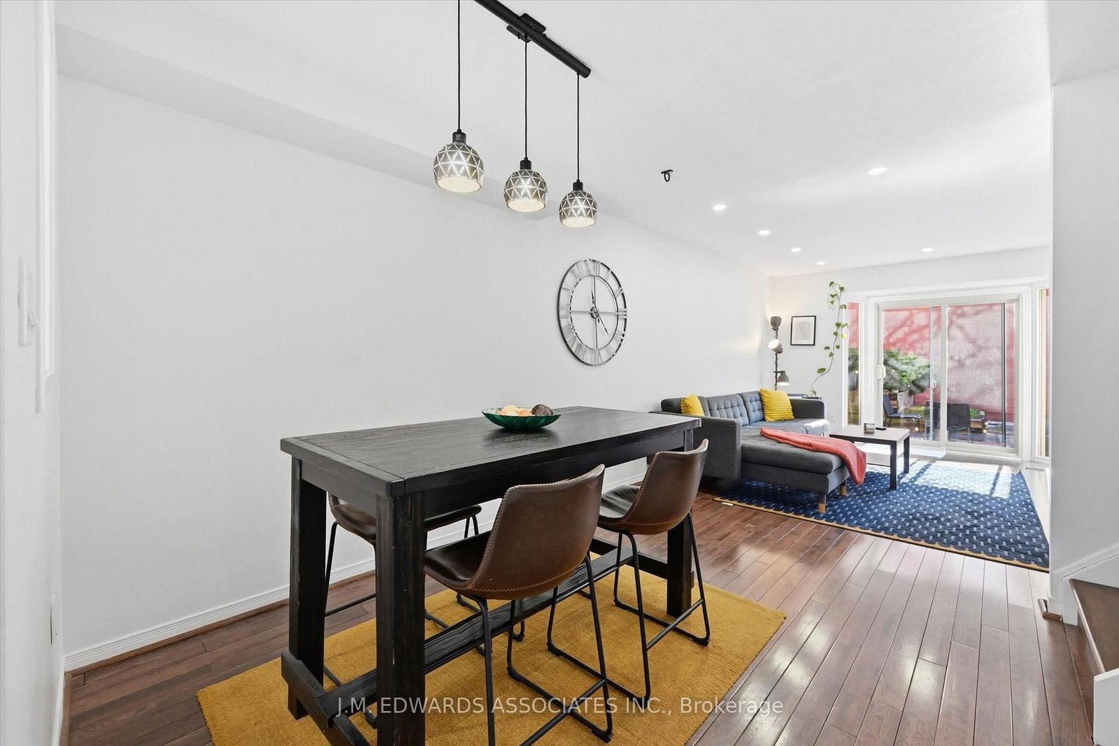 Townhouse for sale at 215-895 Maple Avenue, Burlington, Ontario, L7S 2H7 - Brant - MLS: W12855420