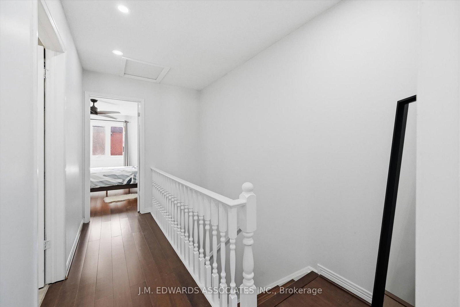 Townhouse for sale at 215-895 Maple Avenue, Burlington, Ontario, L7S 2H7 - Brant - MLS: W12855420