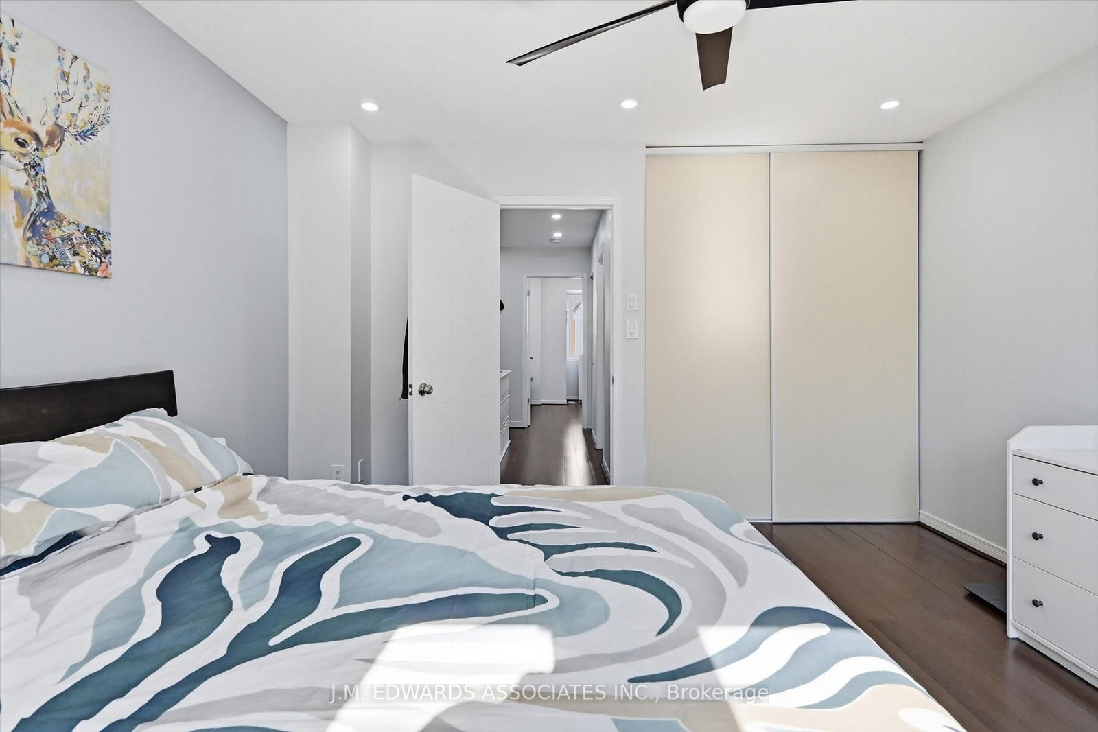 Townhouse for sale at 215-895 Maple Avenue, Burlington, Ontario, L7S 2H7 - Brant - MLS: W12855420