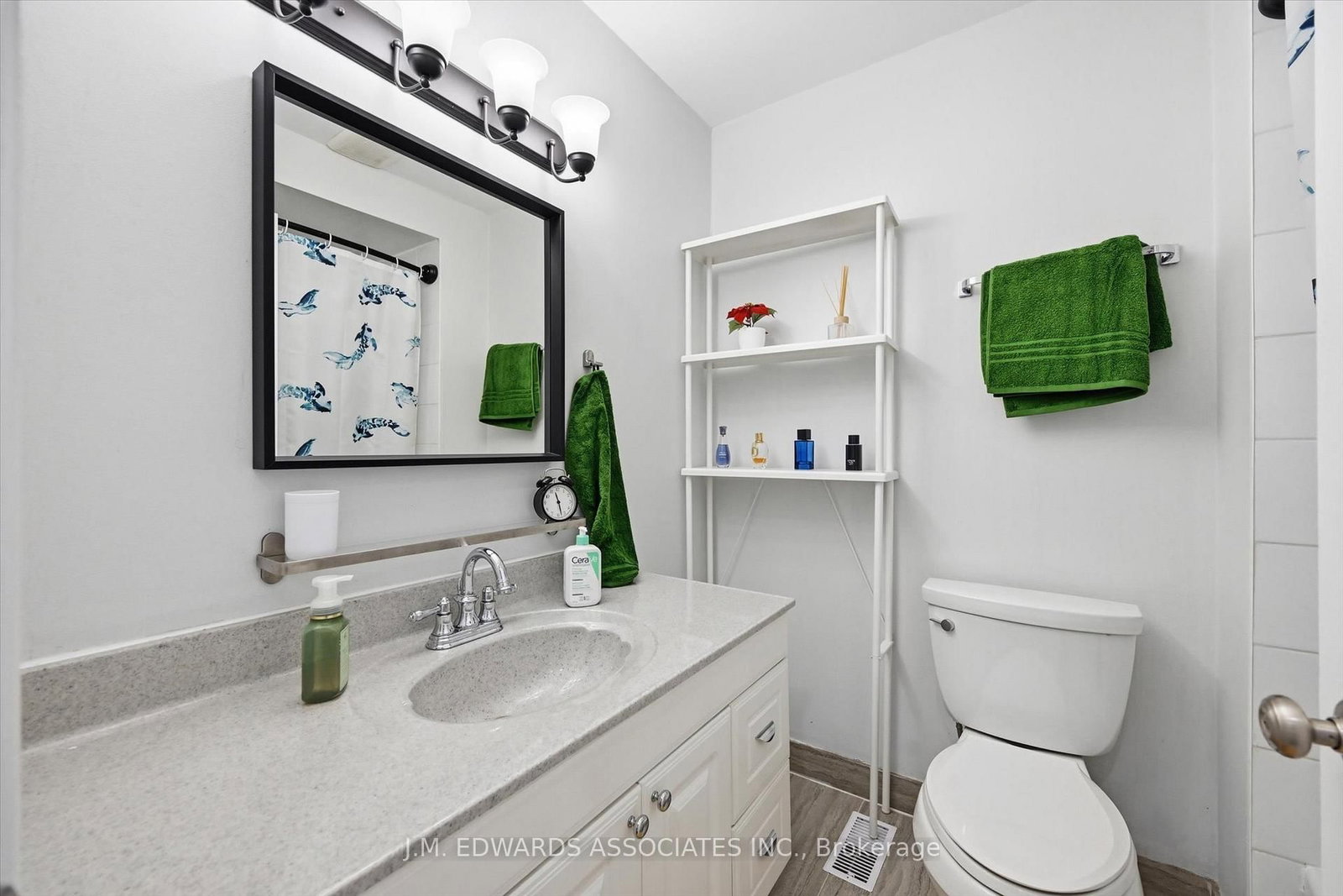 Townhouse for sale at 215-895 Maple Avenue, Burlington, Ontario, L7S 2H7 - Brant - MLS: W12855420