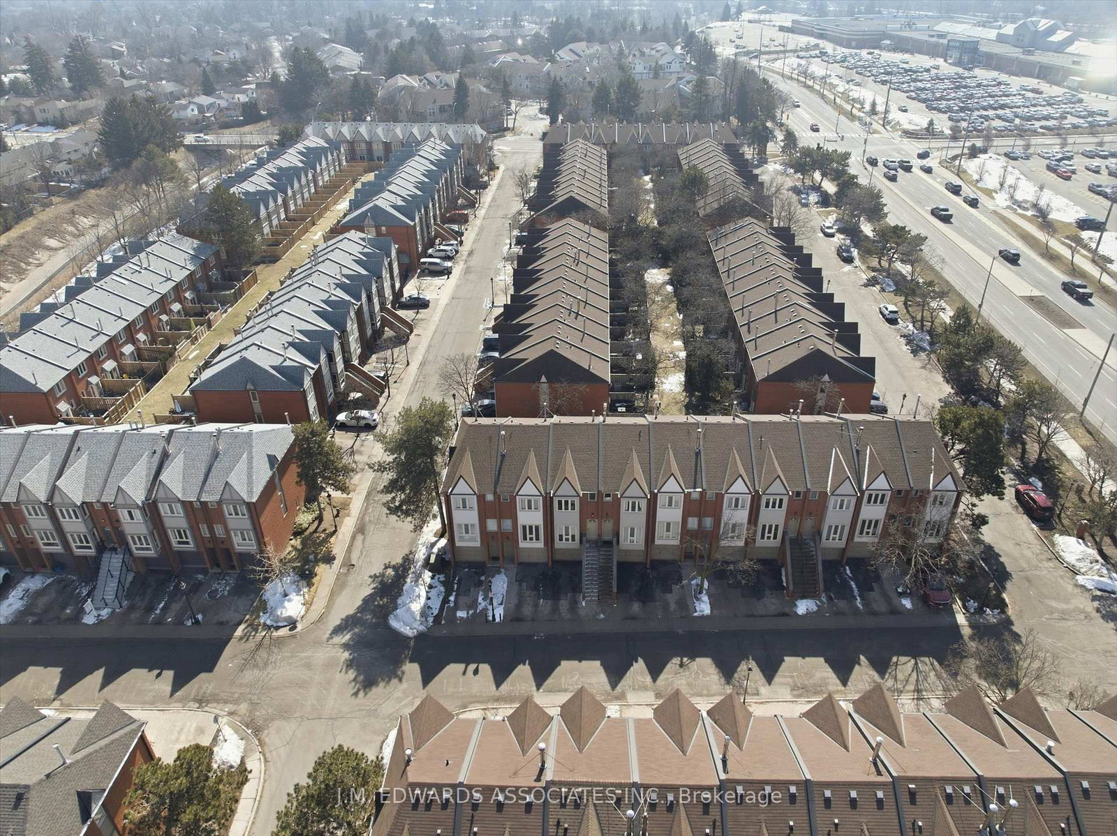 Townhouse for sale at 215-895 Maple Avenue, Burlington, Ontario, L7S 2H7 - Brant - MLS: W12855420