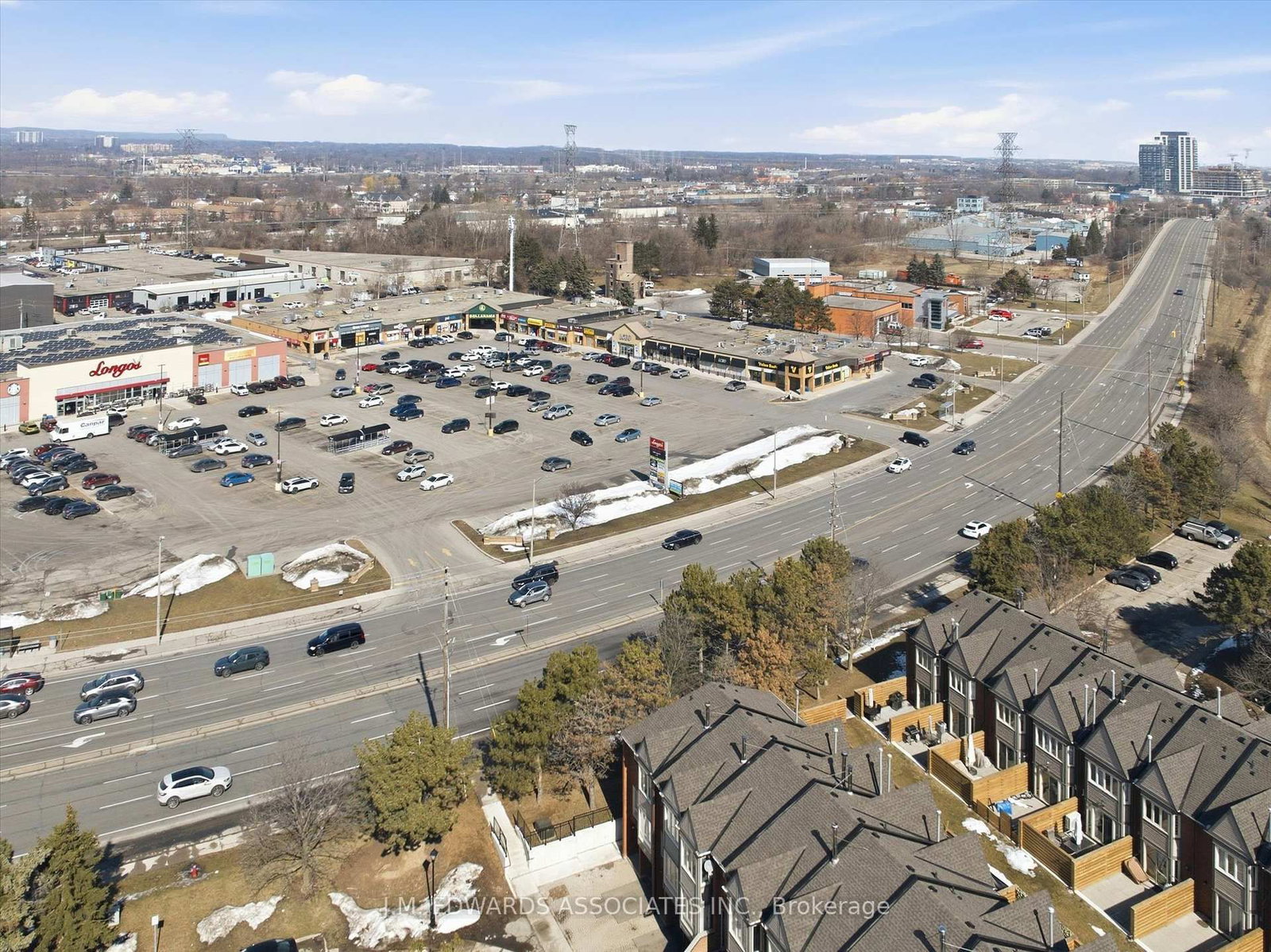 Townhouse for sale at 215-895 Maple Avenue, Burlington, Ontario, L7S 2H7 - Brant - MLS: W12855420