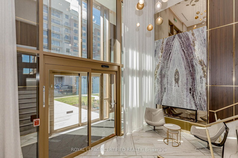 404 - 2333 Khalsa Gate, Oakville, L6M 4J2 | Image 3