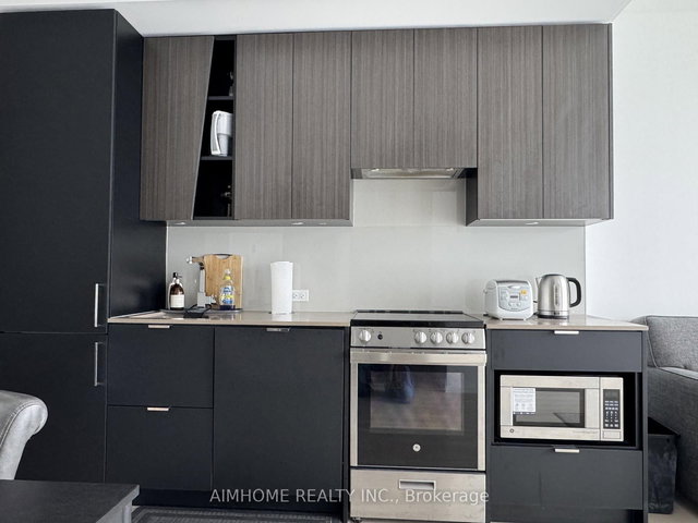 5508 - 3883 quartz Road