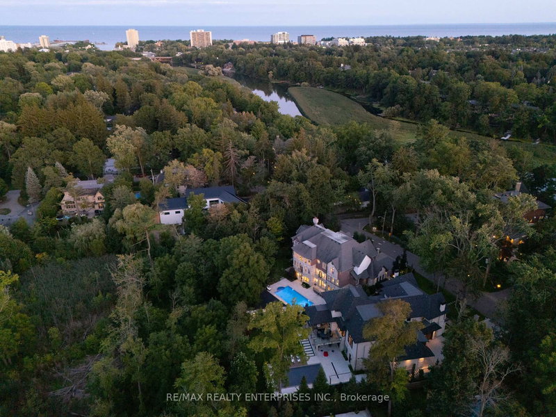 1459 Stavebank Rd, Mississauga — 48