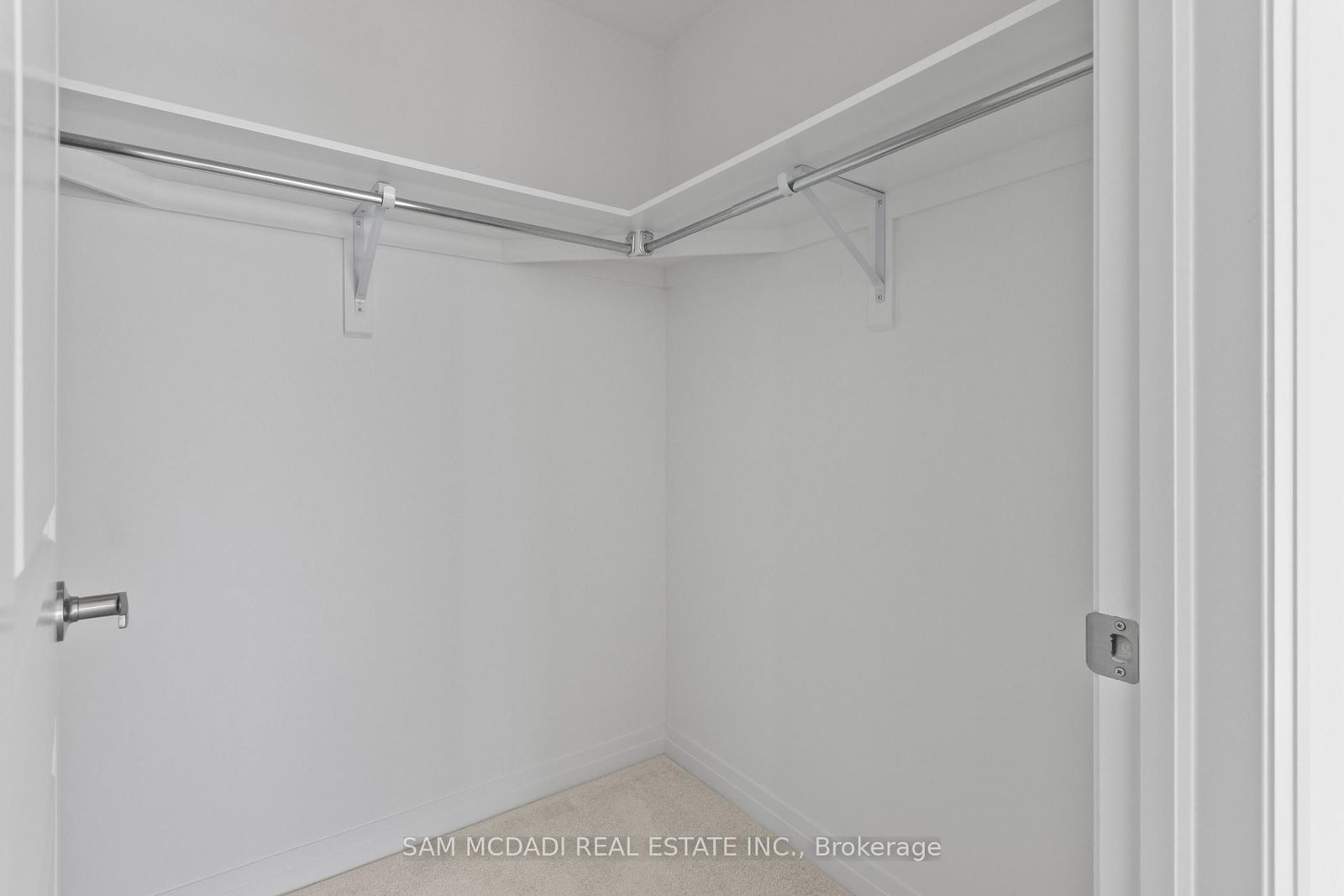 4 Timber Falls Drive, Unit Upper - Photo 34