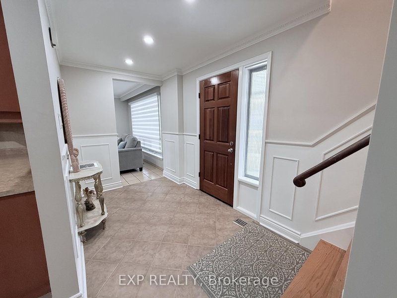 65 Beckett Ave, Toronto, M6L 2B3 | Image 3