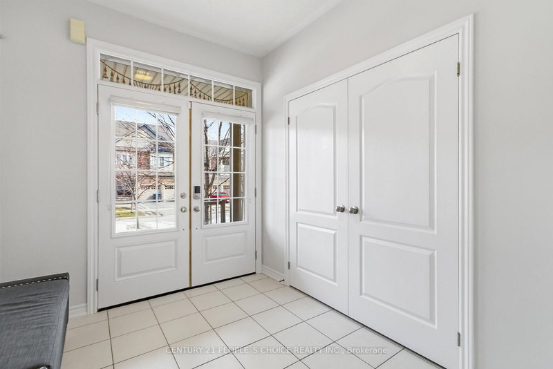 188 Bonnieglen Farm Blvd, Caledon, L7C 4C1 | Image 3