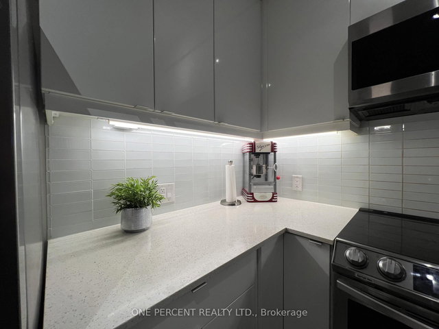 819 - 50 Thomas Riley Road