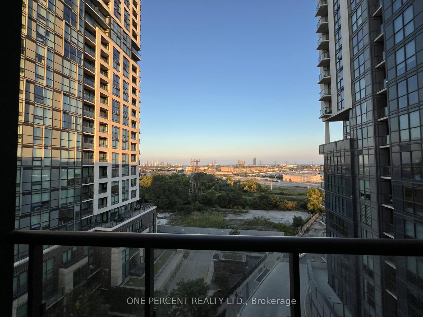 Condo for sale at 819-50 Thomas Riley Road, Toronto, Ontario, M9B 0C1 - Islington-City Centre West - MLS: W12856420