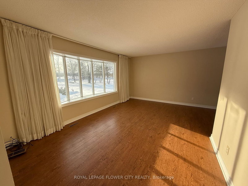 10733 Sixth Line, Halton Hills, L7G 4S6 | Image 3