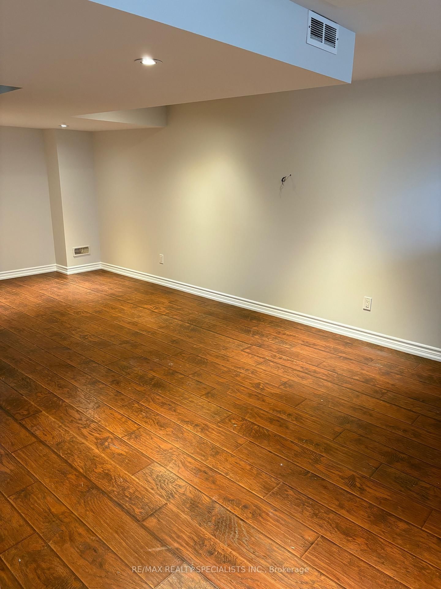 Townhouse for lease at 440 Bundy Drive, Milton, Ontario, L9T 5N5 - Clarke - MLS: W12856488