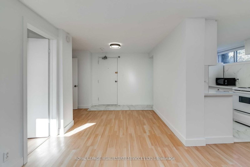 Bsmt - 48 Indian Road Cres, Toronto, M6P 2G1 | Image 3