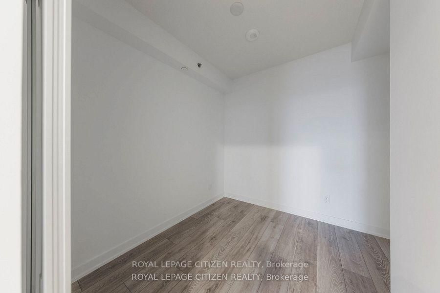 3200 Dakota Common, Unit B418 - Photo 9