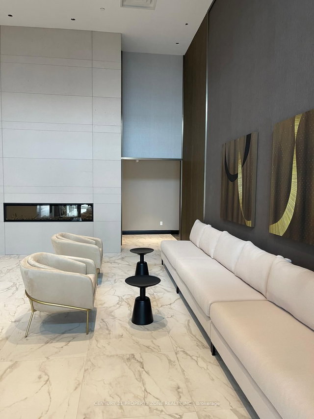 321 - 480 Gordon Krantz Avenue