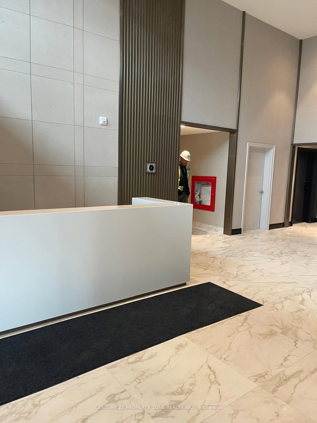 321 - 480 Gordon Krantz Avenue